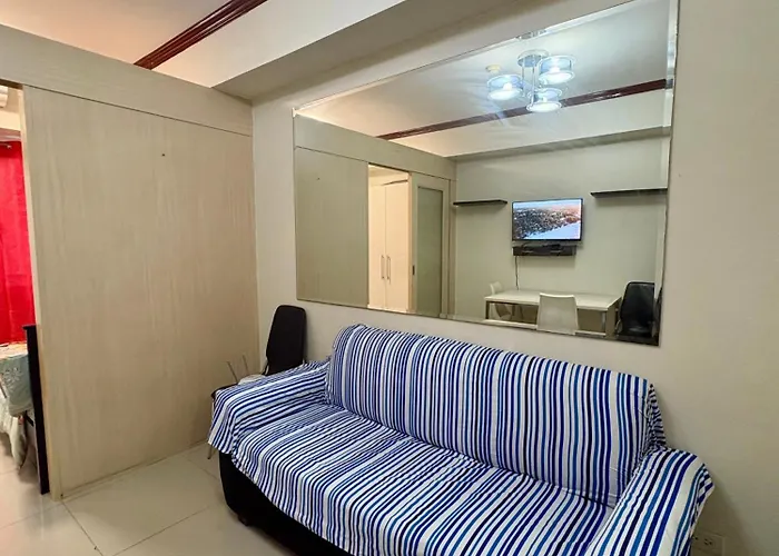 Melas Condotel *